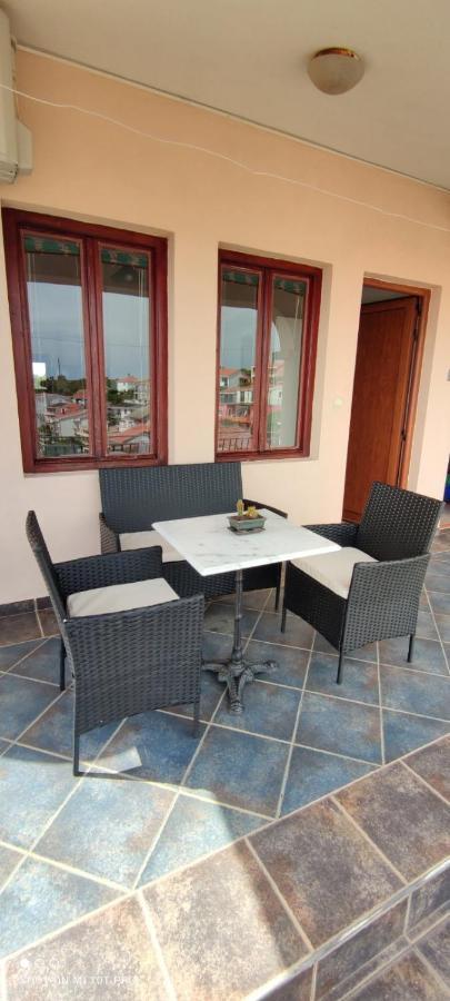 Apartments Tara Улцинь Екстер'єр фото