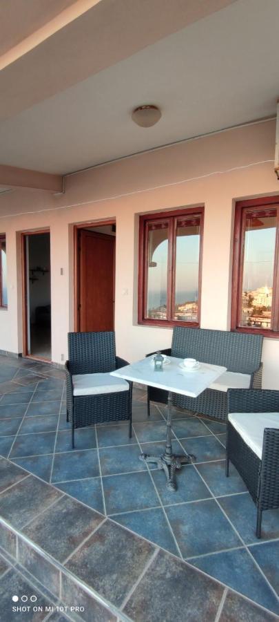 Apartments Tara Улцинь Екстер'єр фото