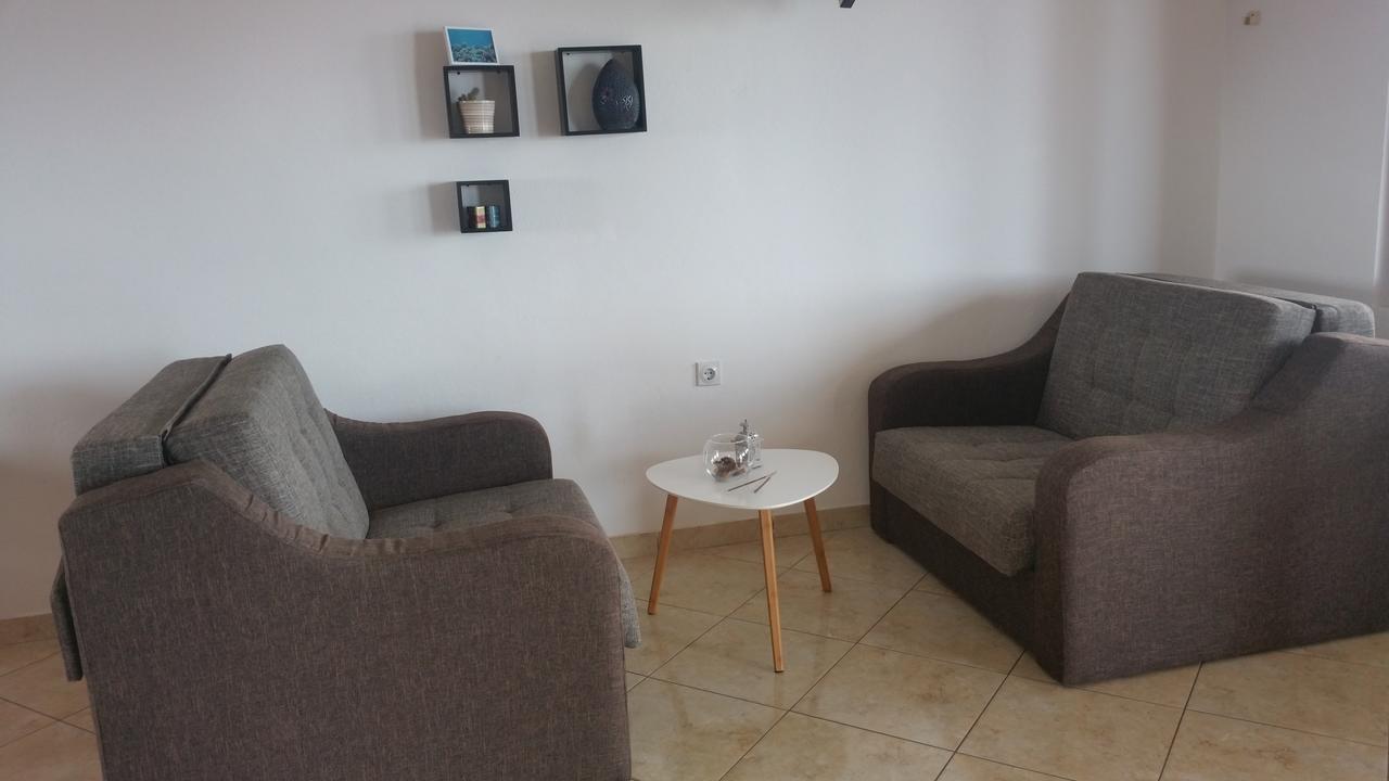 Apartments Tara Улцинь Екстер'єр фото