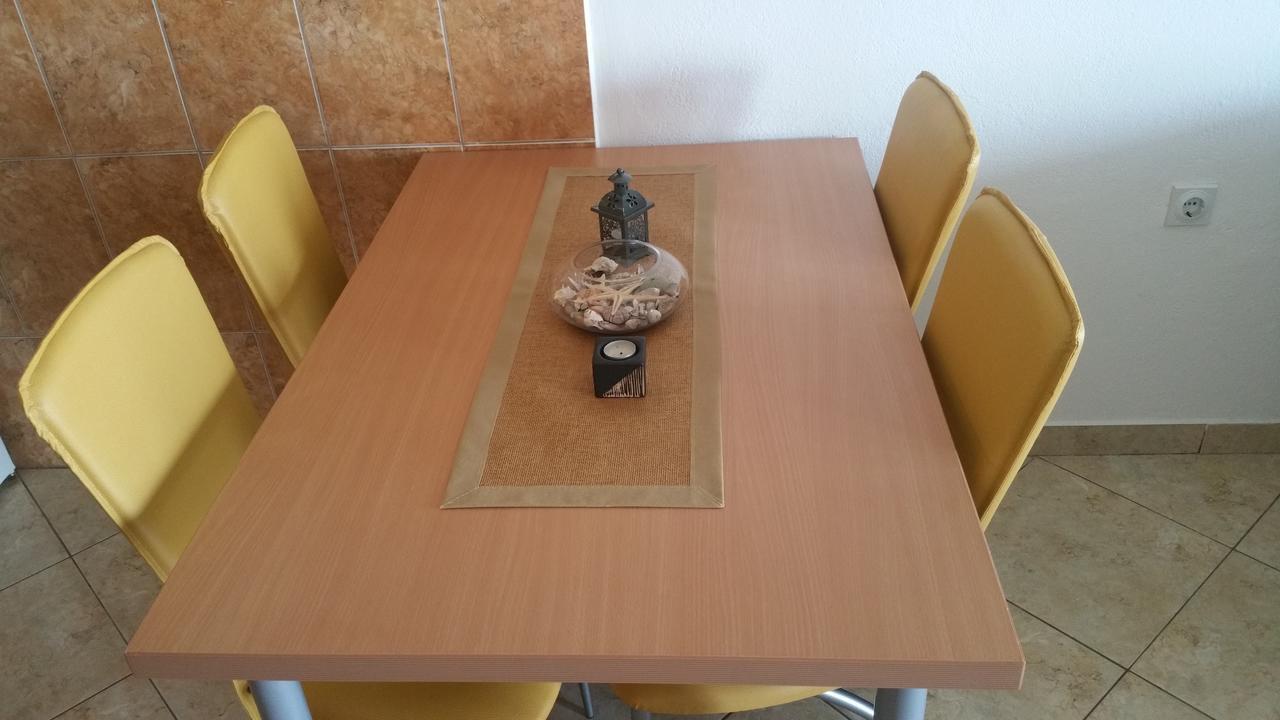 Apartments Tara Улцинь Екстер'єр фото